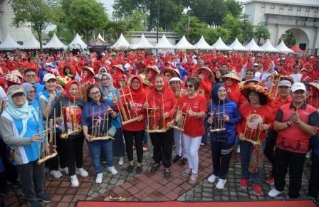 Wali Kota Semarang, Hevearita Gunaryanti Rahayu saat menghadiri Upacara Peringatan Hari Lanjut Usia di Balai Kota Semarang, Minggu (2/6/2024).